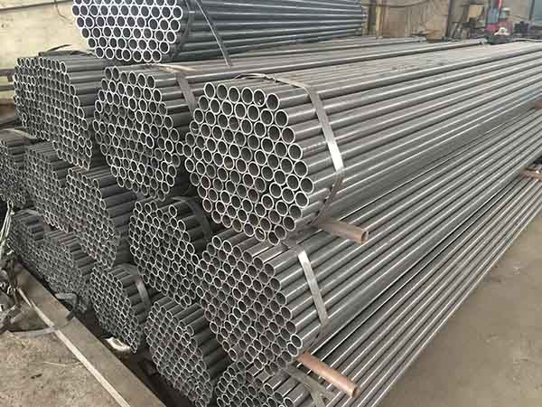 大名考登钢管美标